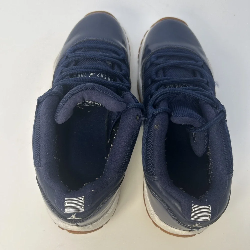 Air Jordan 11 Low Navy Gum GS Midnight Navy/White 528896-405 Kids 4Y, Womens 5.5